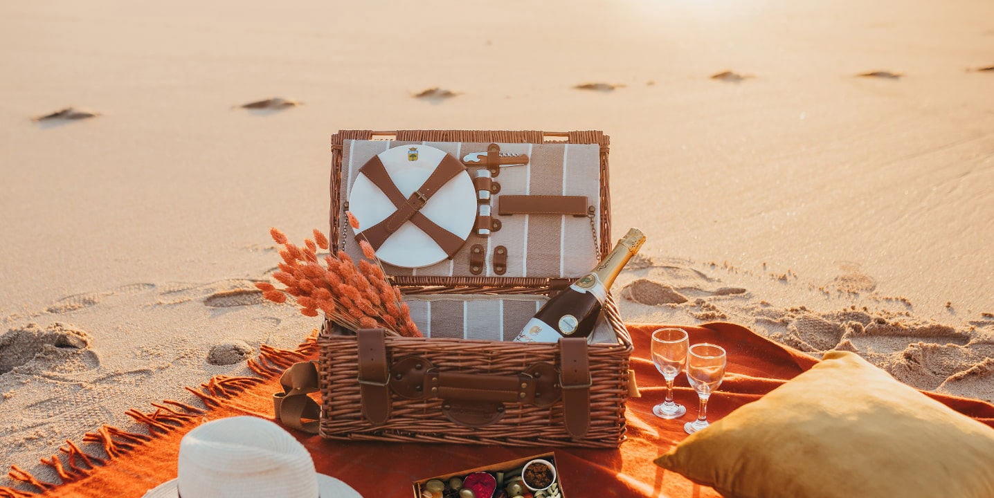 Picnic baskets for 2 persons-Les Jardins de la Comtesse en