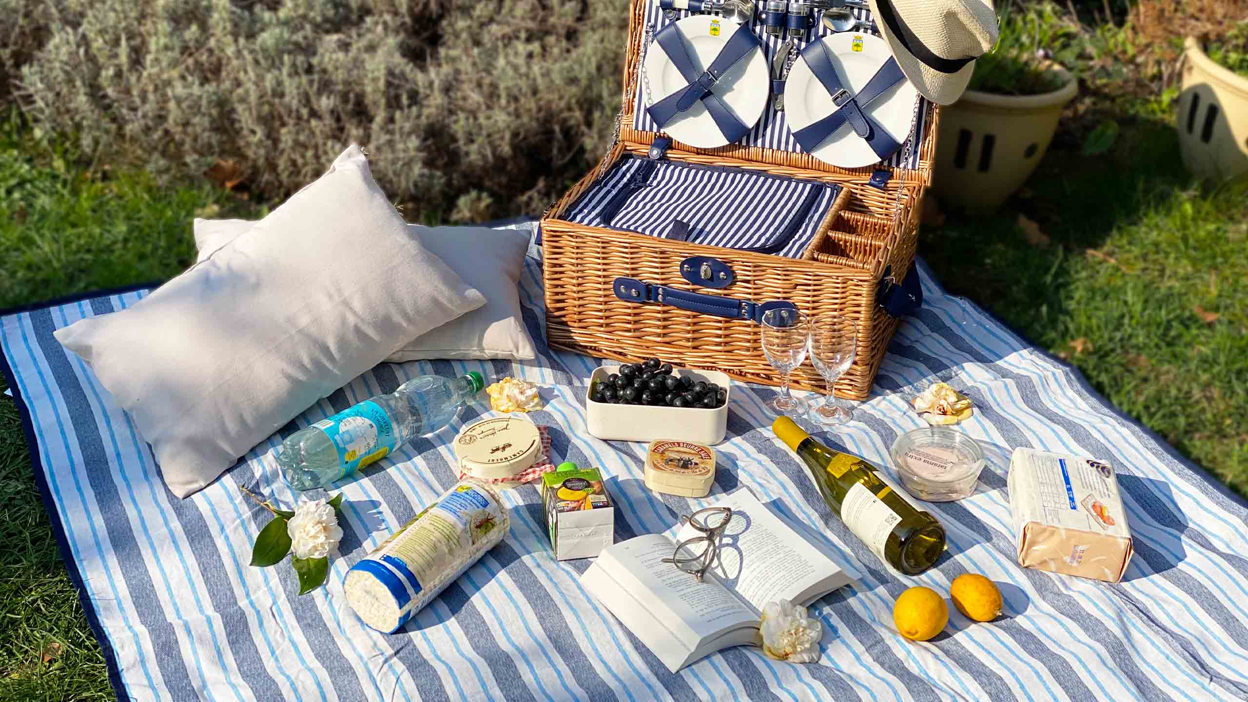 Picnic blankets 140 x 140 cm-Les Jardins de la Comtesse en