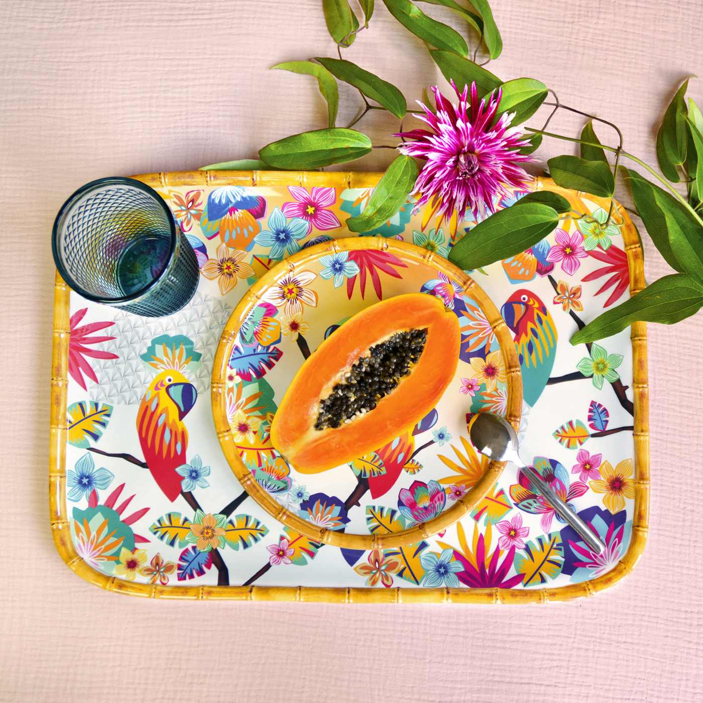 Rectangular tray in melamine with toucans - 45 x 32 cm