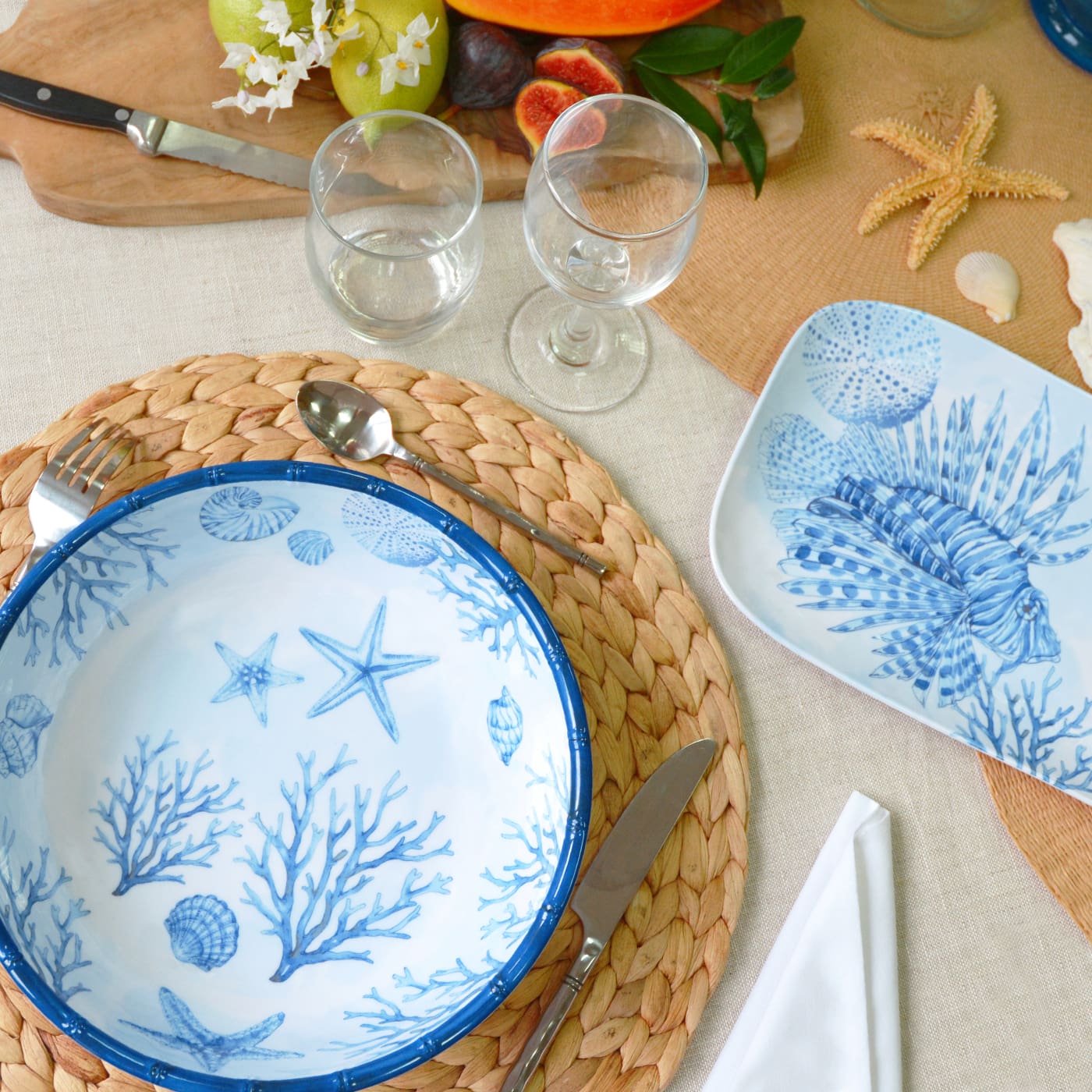 Large coral melamine soup plate - 23 cm