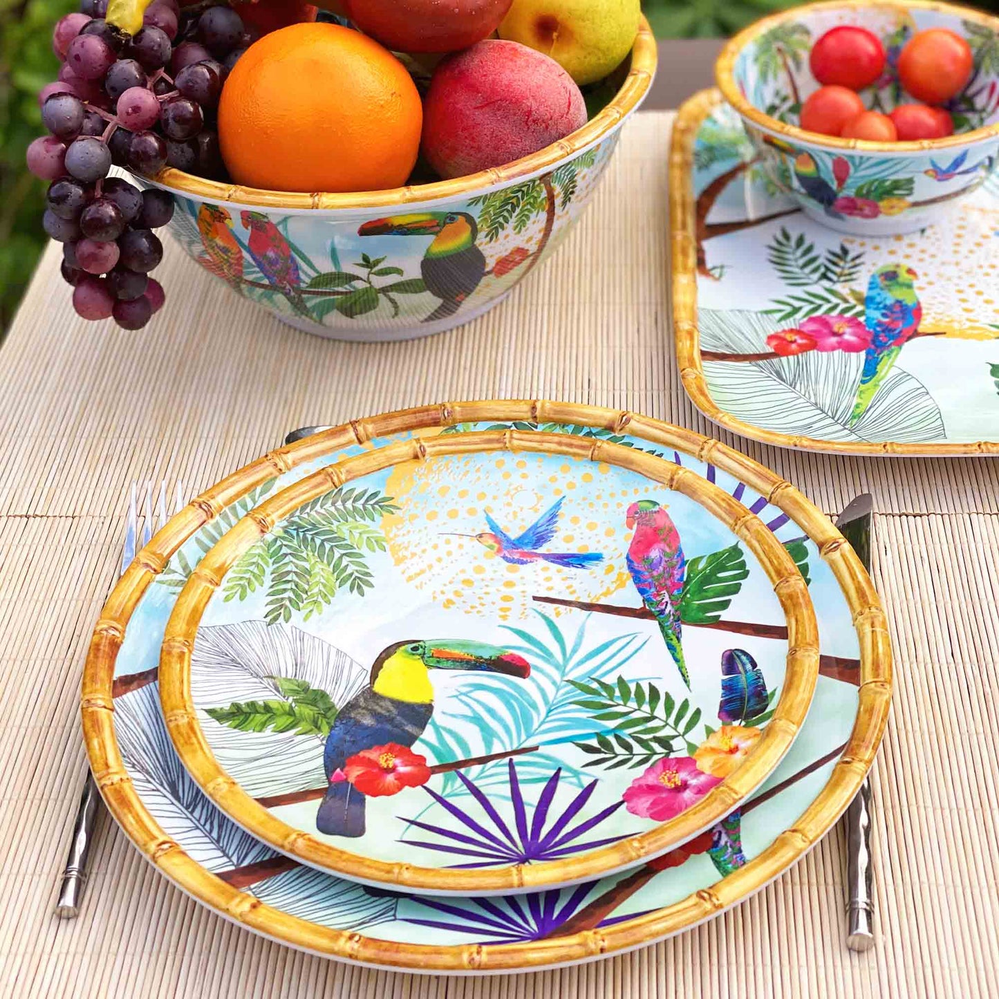 Small dessert plate in melamine - 23 cm - Toucans of Rio