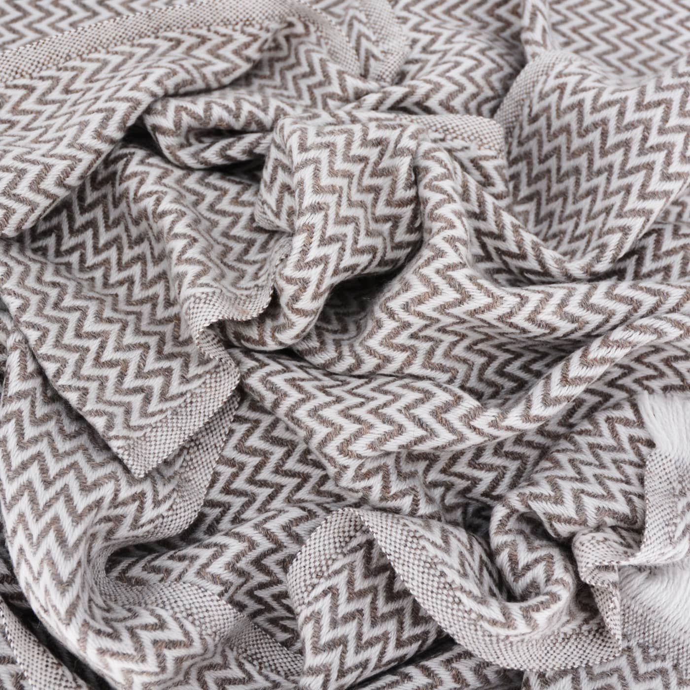 Women's stole/pashmina in Chestnut Herringbone pattern